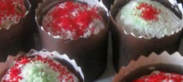 Десерт из ананаса и киви