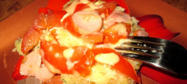 Запеканка из картофеля с сосисками