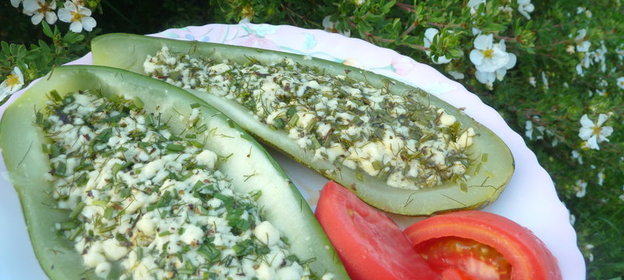 Кабачки фаршированные + картофель запеченный, все на решетке( из серии Айда на пикник)