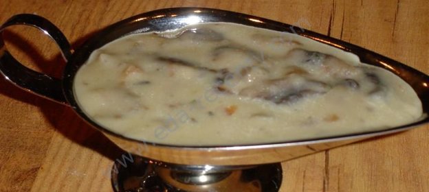Грибной соус со сметаной