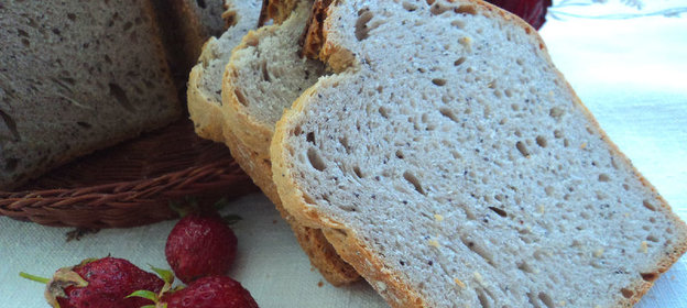 Клубничный Хлеб с маком на клубничных дрожжах