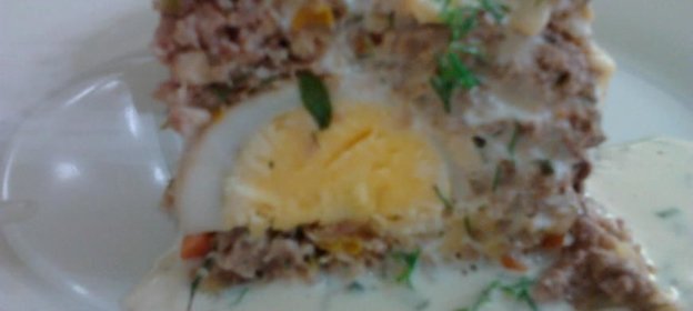 Запеканка из говяжьего фарша с яйцом