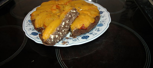 Запеканка творожно-шоколадная с хурмой