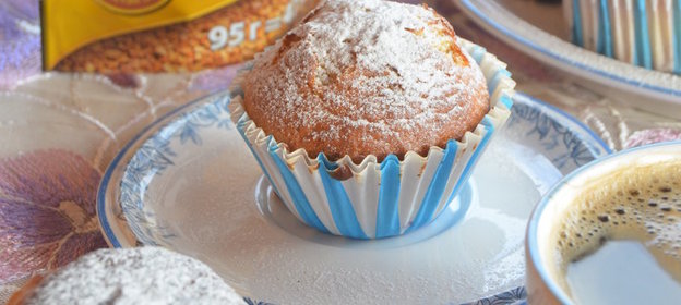 Черничные кексы на сгущенном молоке