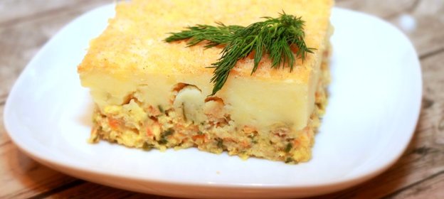 Рыбная запеканка с картофельным пюре