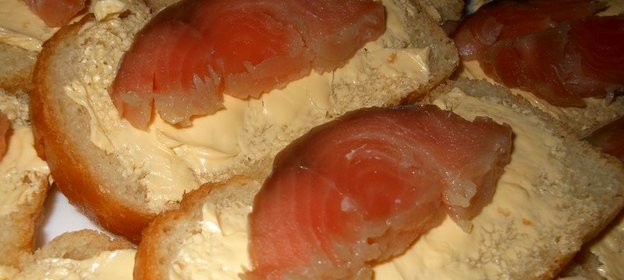 соленая красная рыба