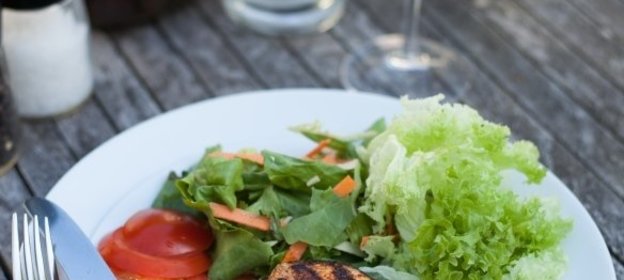 Стейк из семги на гриле