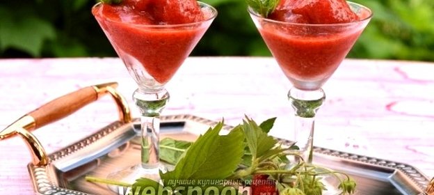 Клубнично-ревеневый сорбет