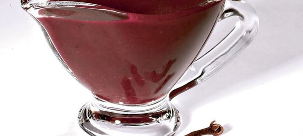 Соус из голубики с пряностями