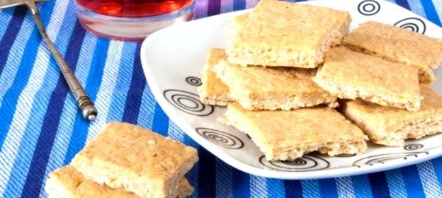 Кунжутное печенье на сметане