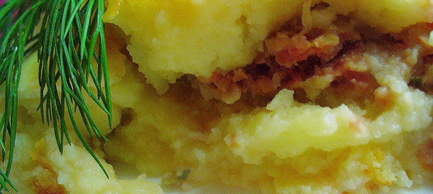 Картофельная запеканка с мясом и грибами