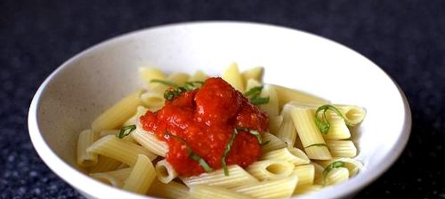 Томатный соус с морковью и сельдереем