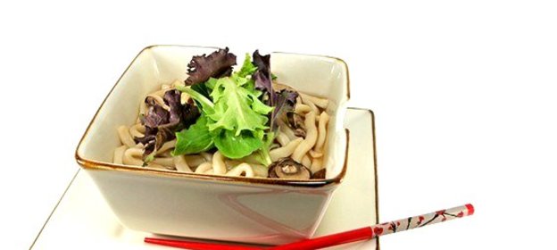 Рисовая лапша с грибами