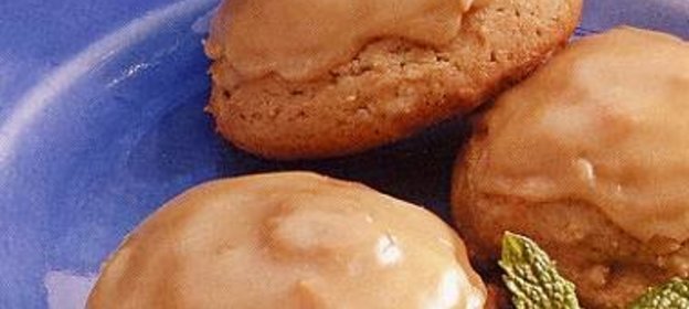 Печенье с коричневой сахарной глазурью