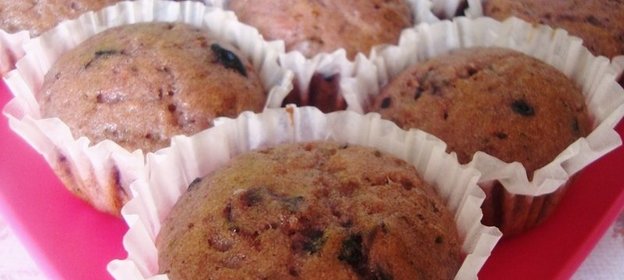 Кекс из смородинового варенья