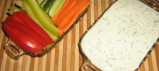 Вкусный соус к свежим овощам.(Возможно вариант)