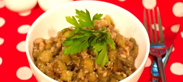 Тушеные баклажаны с фаршем