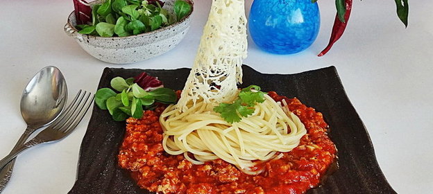 Спагетти болоньезе из свинины