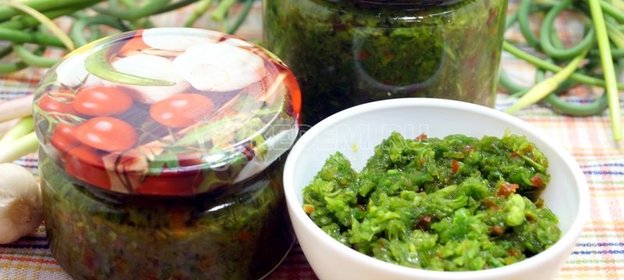 Паста из чесночных стрелок