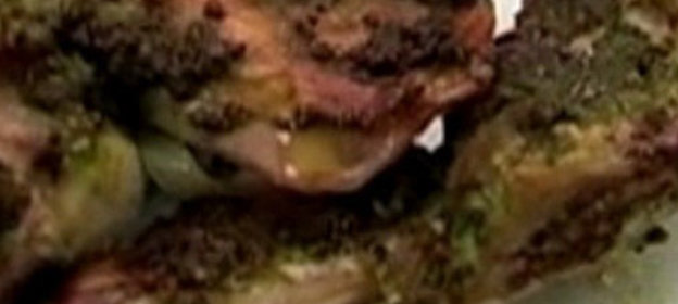 Багет с красной рыбой