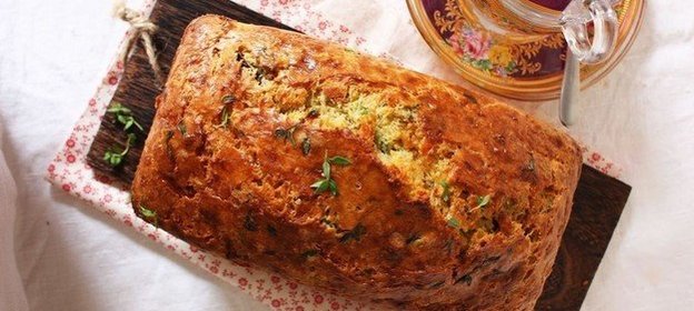 Пряный хлеб с травами