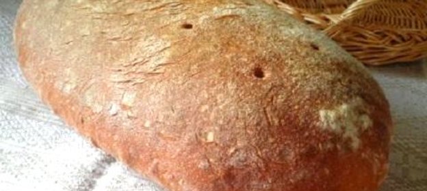 Заварной праздничный хлеб