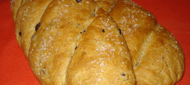 Хлеб с оливками и розмарином