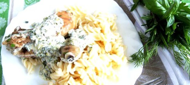 Сливочный соус из тыквенных семечек с чесноком