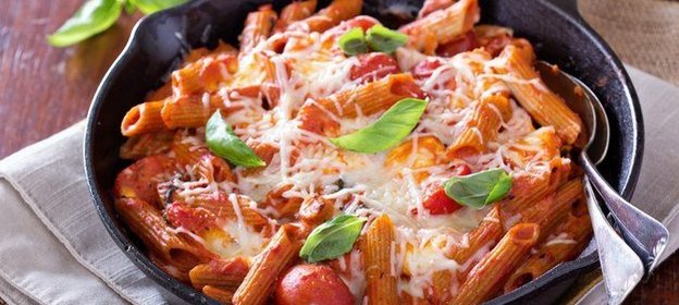 Паста с цукини, томатами и базиликом