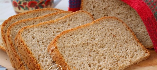 Ржаной хлеб с овсяными хлопьями на пиве в хлебопечке