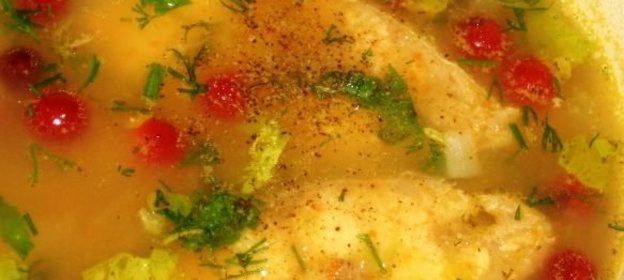 Макаронник с мясом и грибным соусом