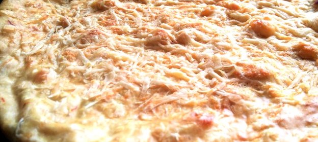 Хлеб с пастернаком, пармезаном и шалфеем