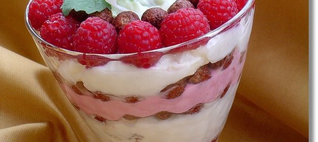 Десерт Малинка, малинка, малинка моя