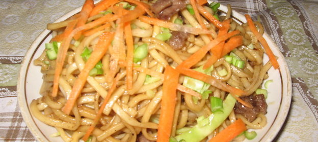 Обжареная лапша по китайски