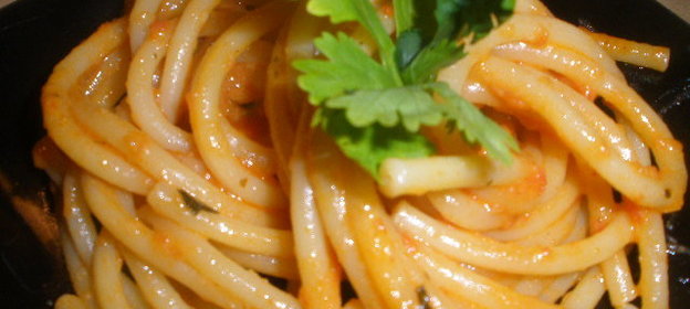 Спагетти в томатно-водочном соусе