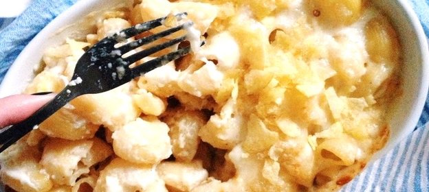 Mac and cheese (Макароны в сливочном соусе)