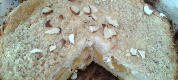 Творожная запеканка с грушей и овсяными хлопьями