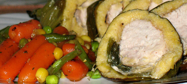 Салат из брынзы с помидорами и перцем