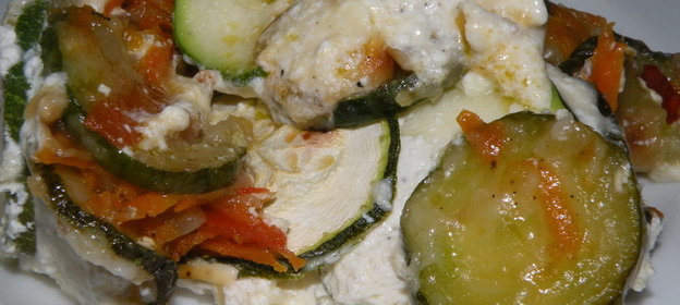 Запеканка De pepinos (огуречная) под сырным соусом