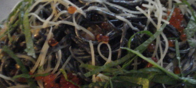 Паста Нори с соусом Моле