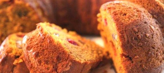 Тыквенный кекс с брусникой