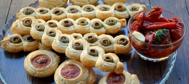 Пикантные палочки и колечки