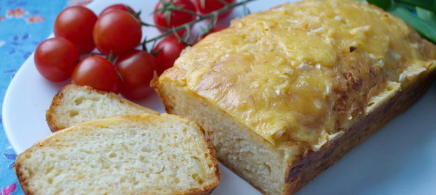 Пивной хлеб с луком и сыром