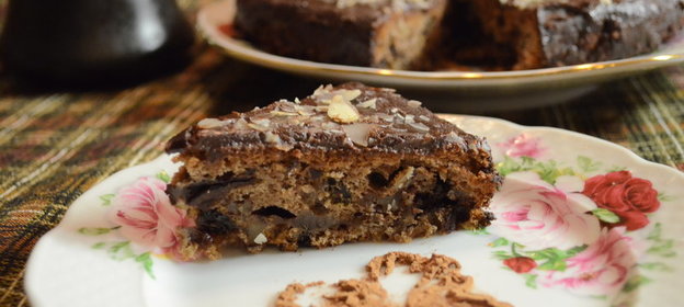 Говяжий язык с яблочным соусом