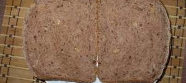 Гречневый хлеб с грецкими орехами