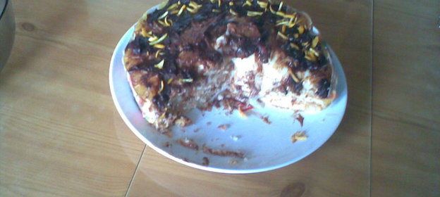 И на обломках этой сласти... имен никто не написал