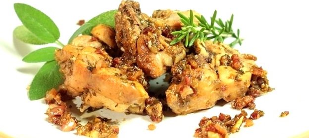 Кролик жареный на сковороде