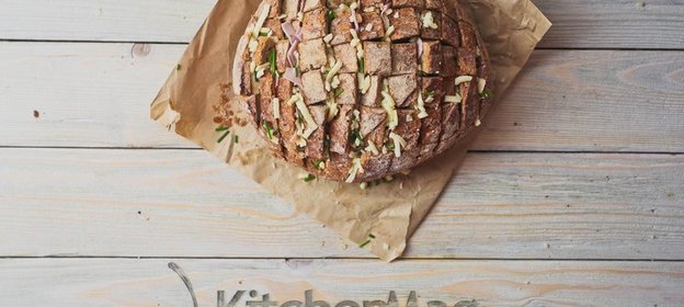 Хлеб с сыром, запеченный в духовке