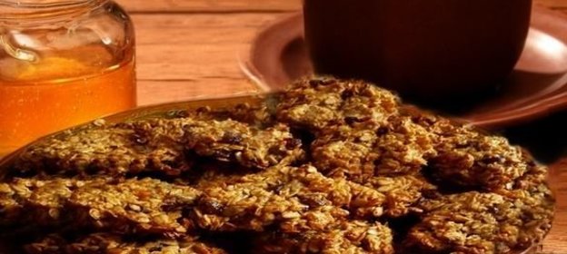 Лёгкое диетическое печенье из овсянки на кефире