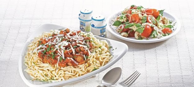 Лапша с копченой грудинкой